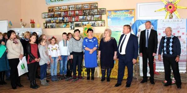 Сільську мультимедійну бібліотеку відкрито в Іллінецькій міській ОТГ