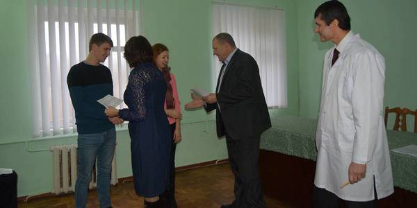 У Носівській громаді молоді лікарі отримали житло