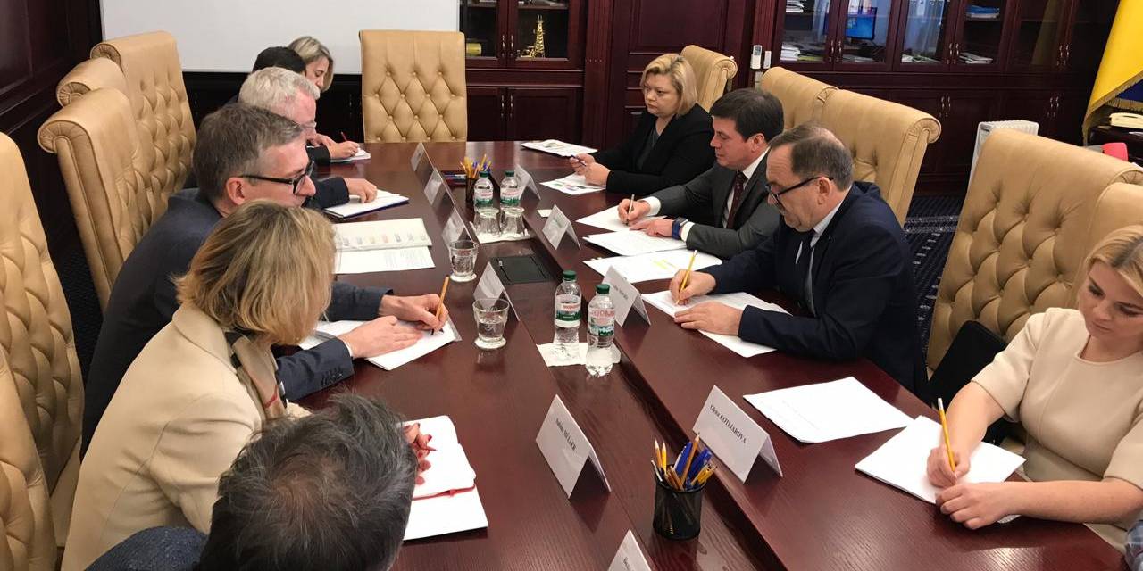 6f5aa0b1da0f9be40b01d7a4072b8105