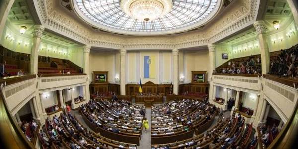 Andriy Parubiy urges deputies not to delay the appointment of elections in local hromadas