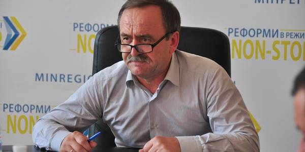 Дайте громадам об’єднуватися, якщо ви думаєте про людей, а не про крісла, - В’ячеслав Негода керівникам районів