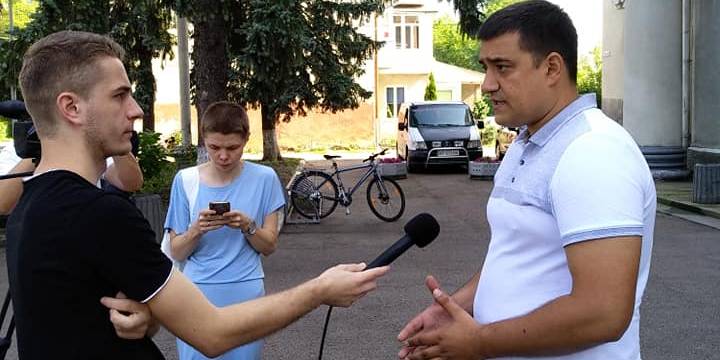 3f0b9af0cddd0e0bb68511170ffec425