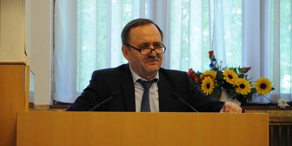 7fe89b3b9b179565dc001197ca7df571