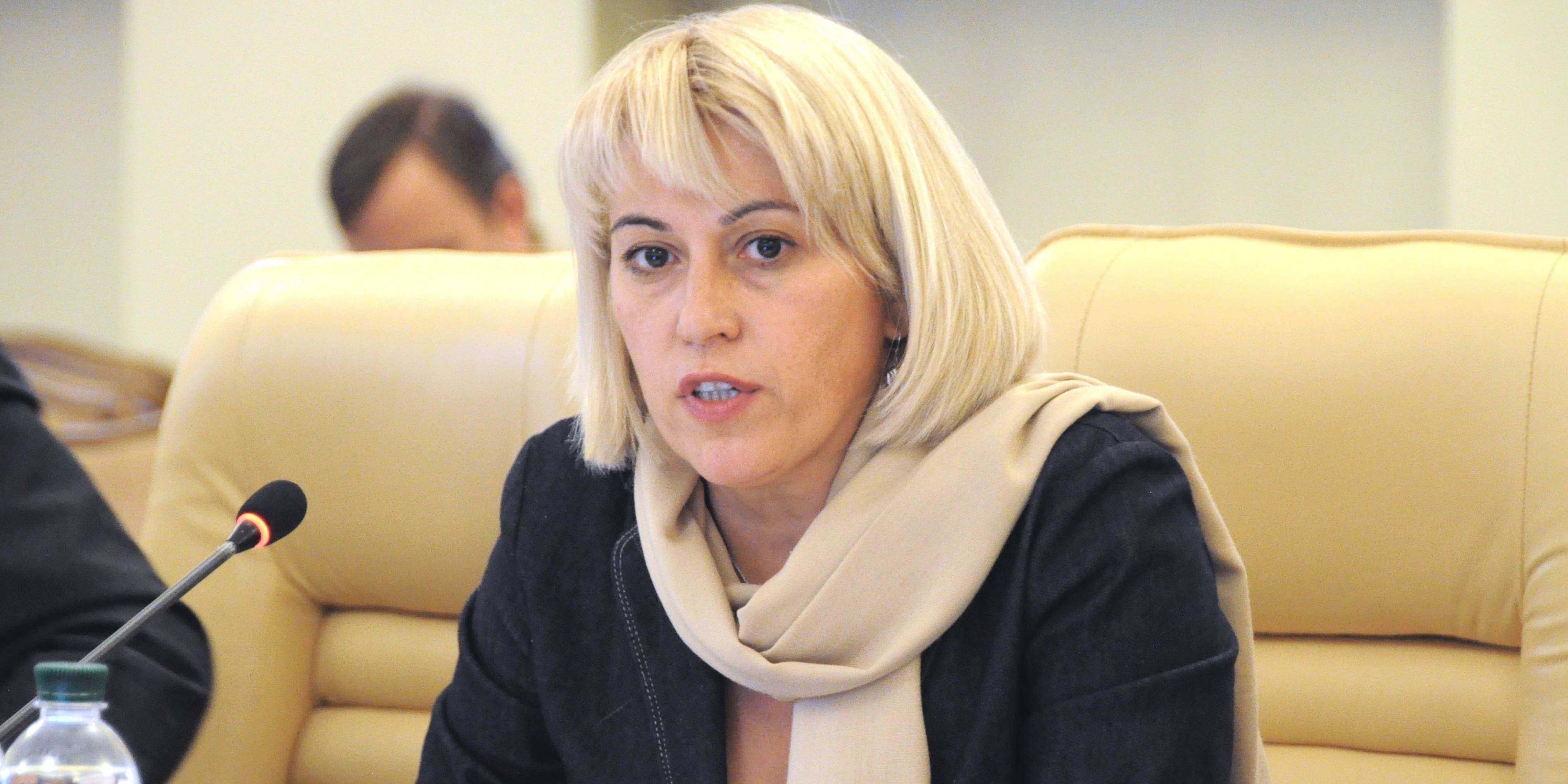 217e8e4ebd73a9299d09cd3f53a93da3