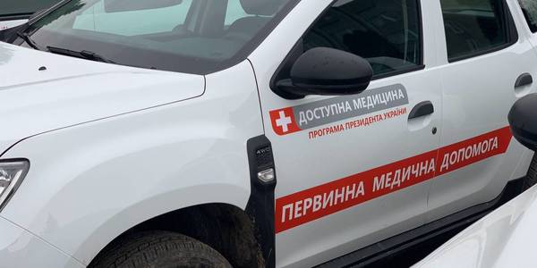 Medical workers of Ternopil Oblast received 70 new cars