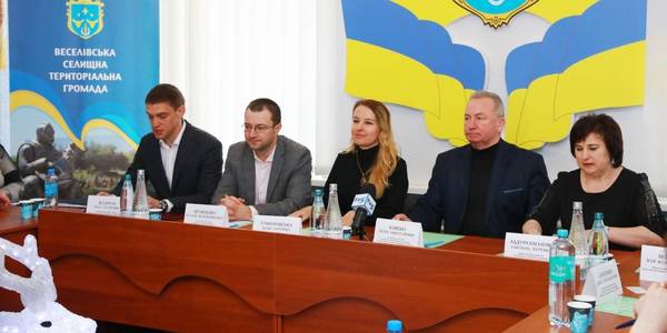 У 2020 році Мінсоцполітики платитиме ОТГ за надані соцсервіси