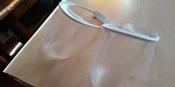 У Баранівській ОТГ засоби індивідуального захисту друкують на 3D-принтері