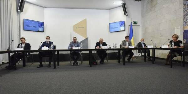 2020 local elections and COVID-19: risks and safety rules (video commentaries)