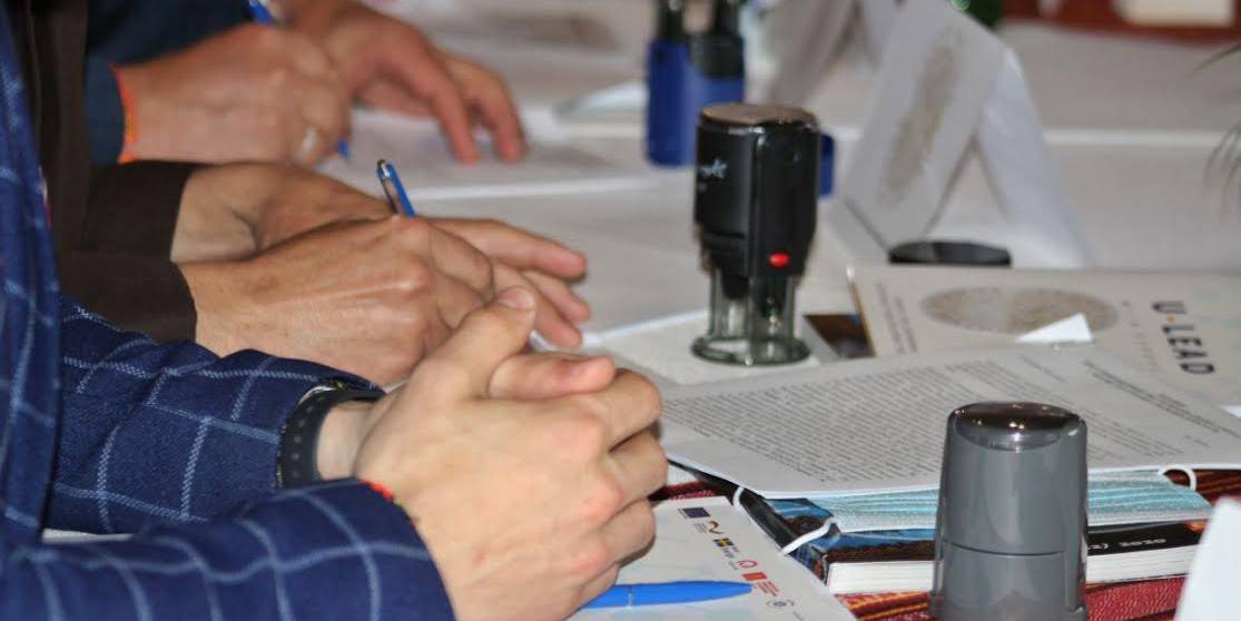 4a03349c48eb0bd0fbe08e64bba31518