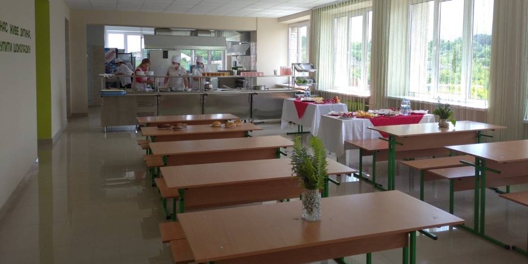 How has a municipality from the Lviv oblast managed to form a better educational chain?