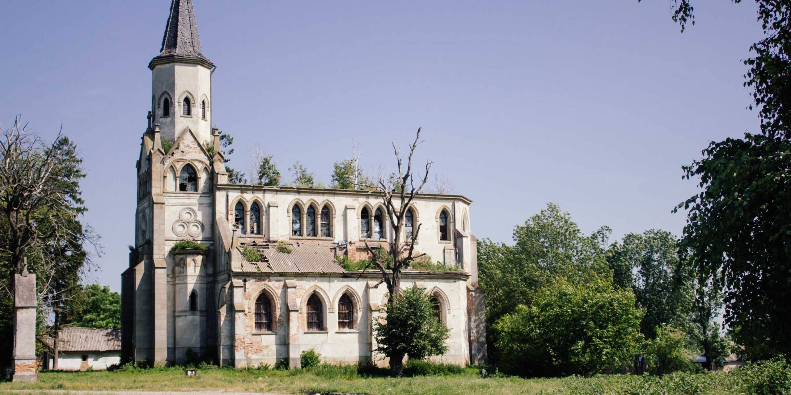 Unique stained-glass windows and heritage: how the Ivanivska municipality wants tourists to fall in love with their area