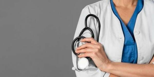 Понад 1,5 млн грн лікарям: Станично-Луганська ВЦА впроваджуватиме програму місцевих стимулів для медичних працівників