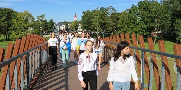 Діти з Долинської громади відпочили у літньому таборі, організованому побратимським муніципалітетом Литви
