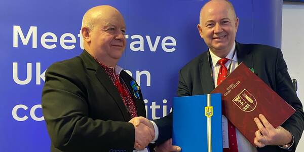 Овруцька громада підписала угоду про співпрацю із польською ґміною Цедри-Велькі

