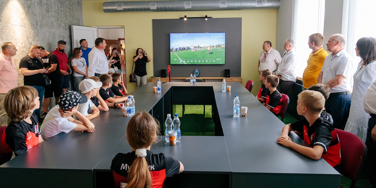 88c3f5bdb3bfdfe09f9428b70b121fa1