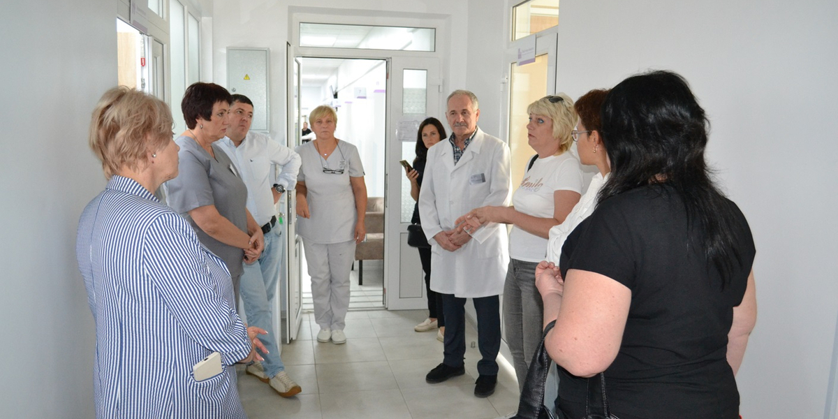 На Буковині громади-партнерки Програми USAID DOBRE обмінялися кращими практиками надання медичних послуг

