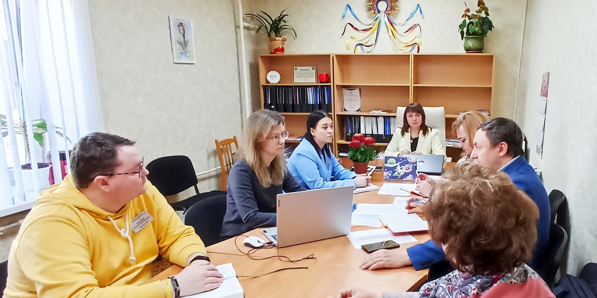 Консультації з питань реформи профільної середньої освіти: експерти DECIDE уже працюють з громадами

