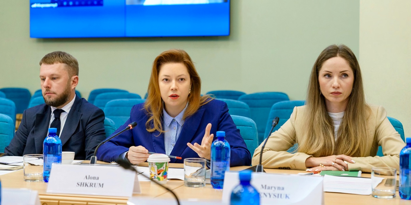 E23b3ae04eb27754eab4bbe45a30516e