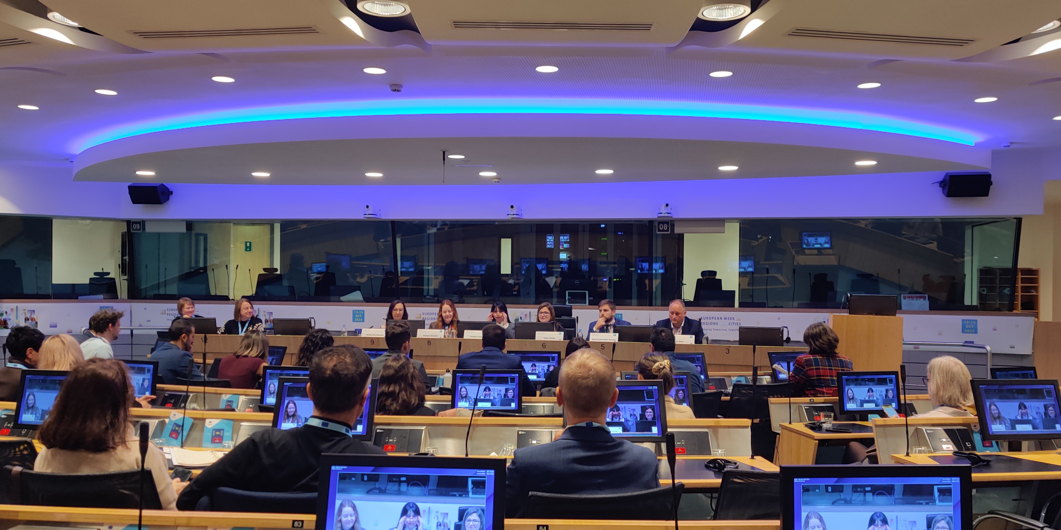 5e41dce581e03fe10b4dffb3a9b6b51e