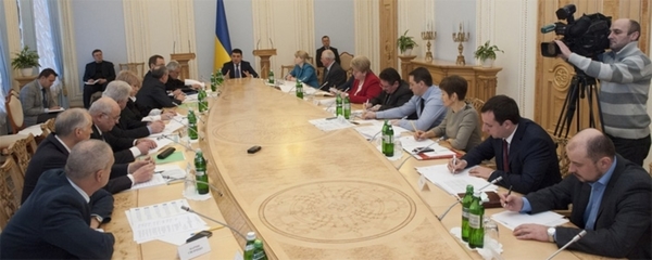 В.Гройсман візьме процес об’єднання громад під особистий контроль