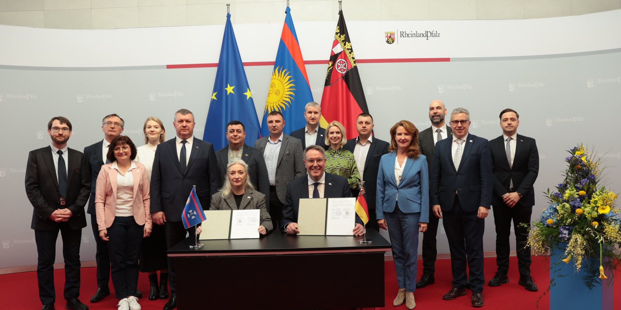 30d8c40075a064058b27abb7250c0895