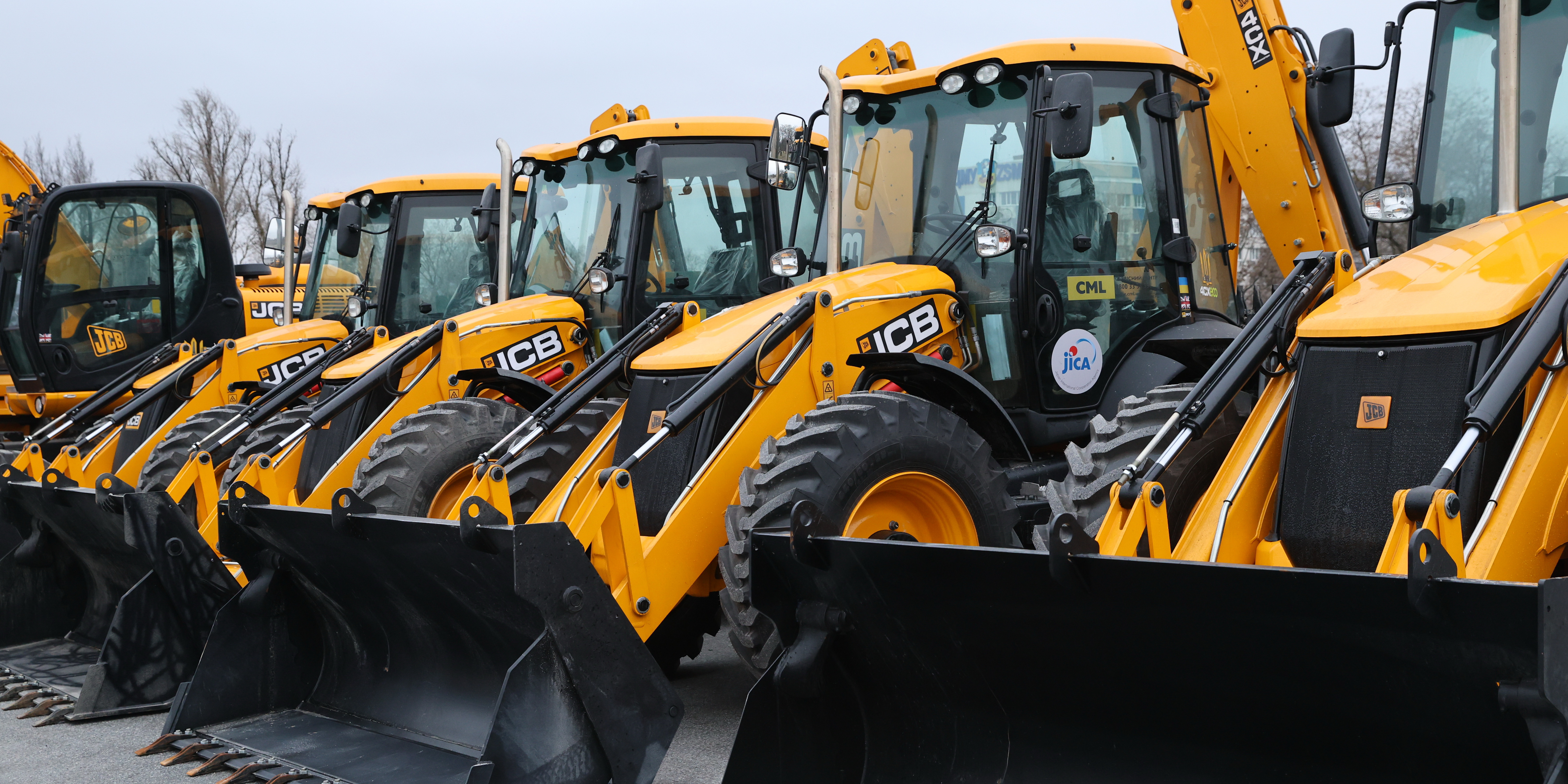 52ca271241f4347f8fe82e7b024aba0b