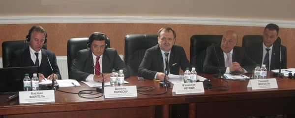 Придивлятися, як роблять інші, – це мудро, але така позиція не може бути безкінечною, - В’ячеслав Негода про об’єднання громад на Закарпатті