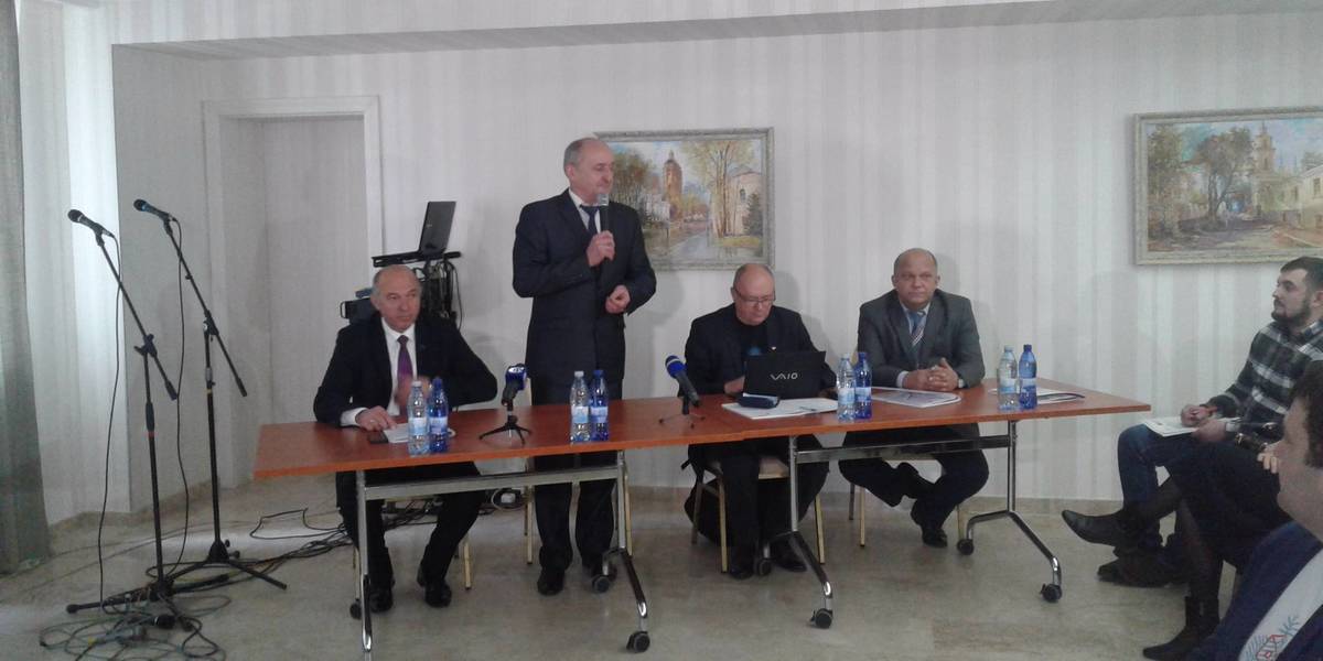 03aba1287ece85ea2f052468c56332fe