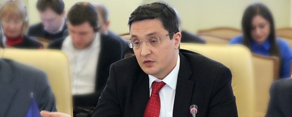 У такій країні, як Україна, децентралізація в глобальному сенсі стимулює економіку, і кожна громада може отримати від цього користь, - Даніель Попеску