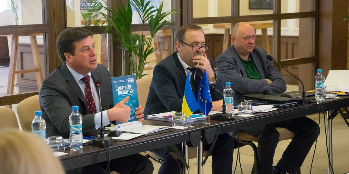 C120d7ad41b74aa4d3e4cde32381adaa