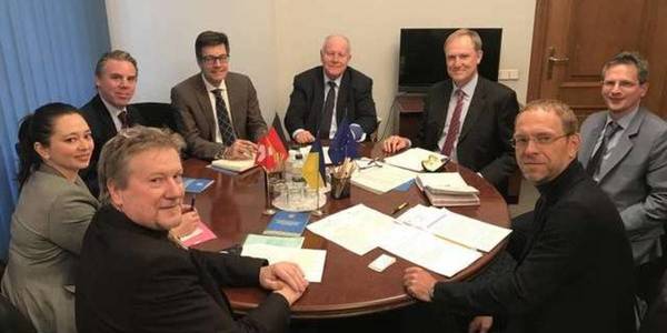 Заяву Ради донорів щодо підтримки законопроектів з децентралізації розглянуть на засіданні профільного Комітету 28 лютого