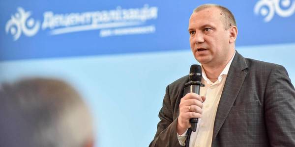 Для завершення децентралізації потрібні зміни до Конституції, - Сергій Шаршов 