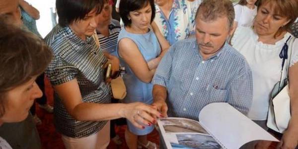 Бібліомайстерня: на Львівщині обговорили "родзинки" для бібліотек