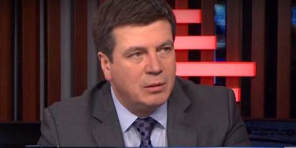 В Україні відбувається децентралізація відповідальності, - Зубко