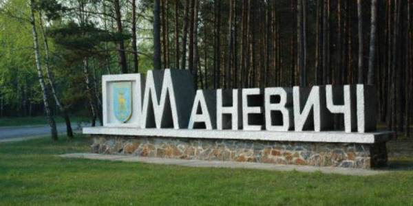 «Світло в кінці тунелю видно, а тунель не закінчується». Перспективна Маневицька громада зачекалася об’єднання