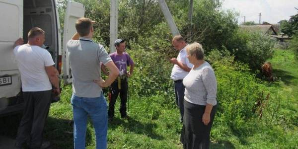 В Павлівській ОТГ встановлюють вуличне освітлення та ремонтують дороги і заклади освіти