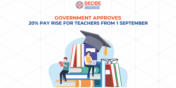 Government approves 20% pay rise for teachers from 1 September