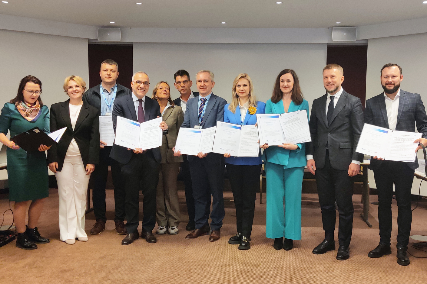 6 українських агенцій регіонального розвитку підписали меморандуми про співпрацю з EURADA