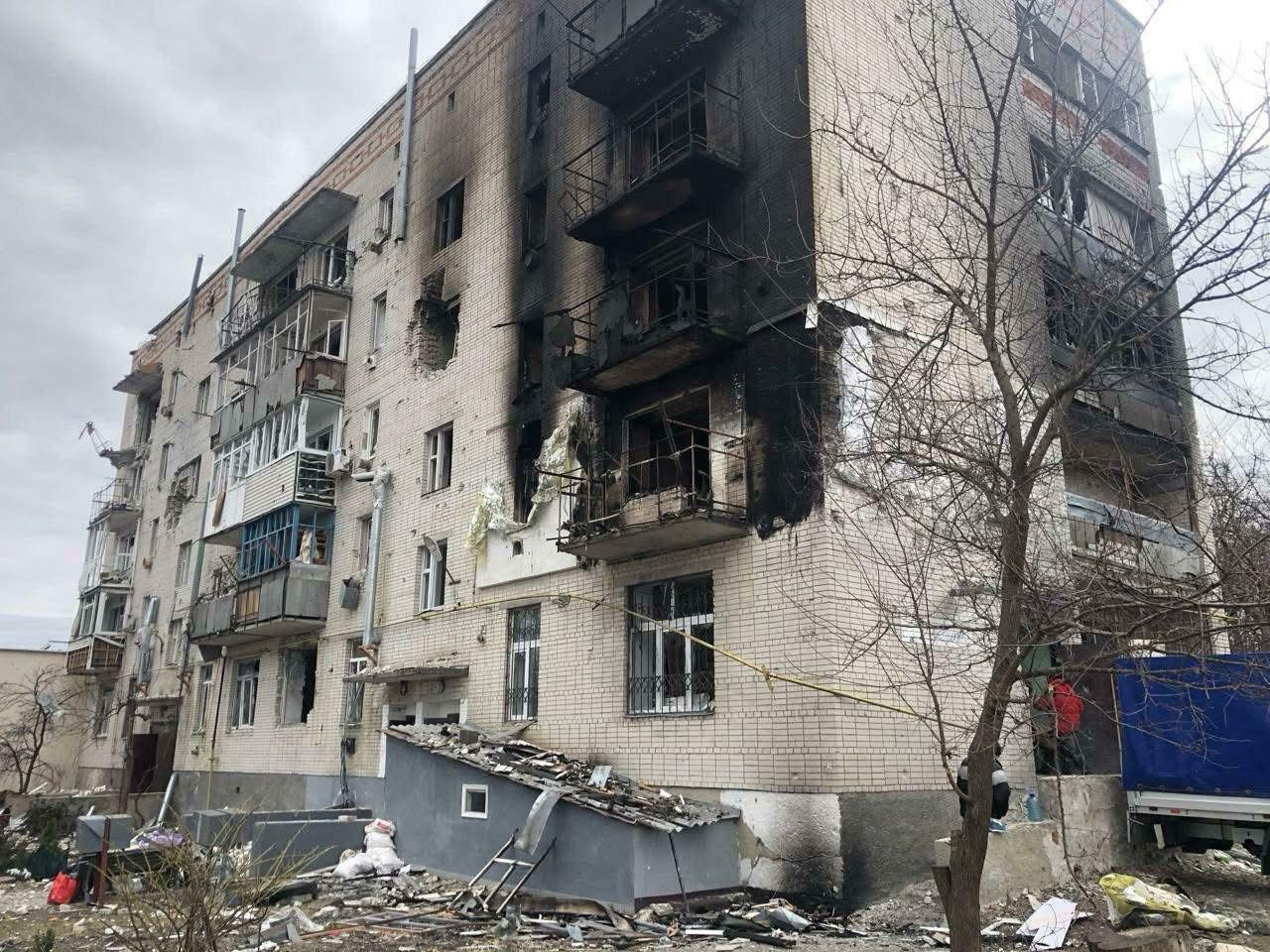 Будинок у Тростянці на вул. Нескучанська, 9, знищений у результаті російських обстрілів… Будинок у Тростянці на вул. Нескучанська, 9, знищений у результаті російських обстрілів…