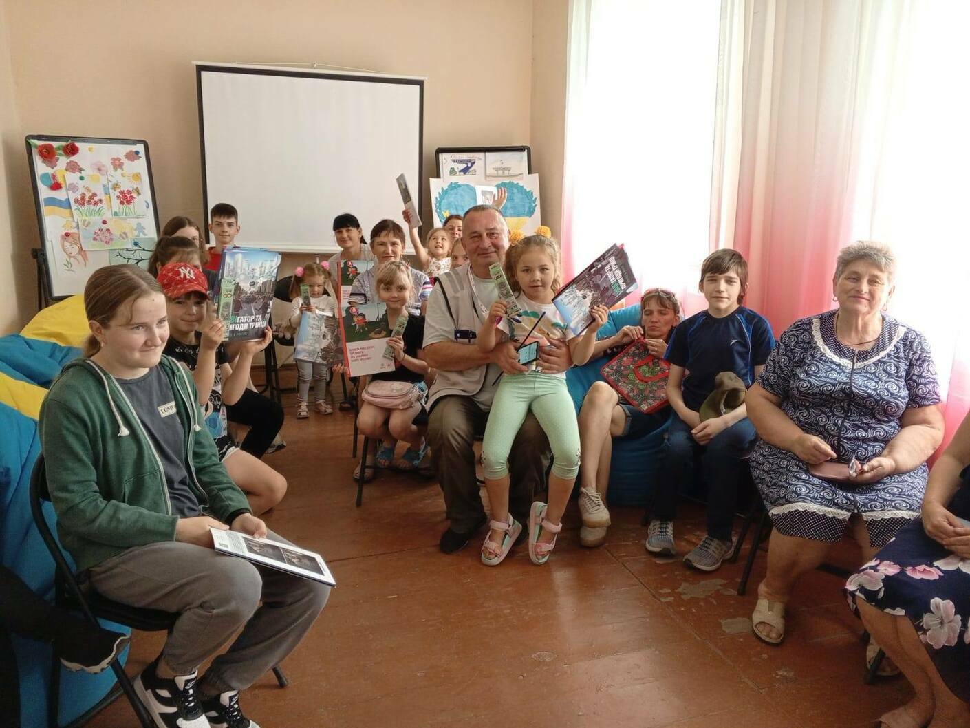 Громадський простір Бериславської громади у селищі Велика Олександрівка Громадський простір Бериславської громади у селищі Велика Олександрівка