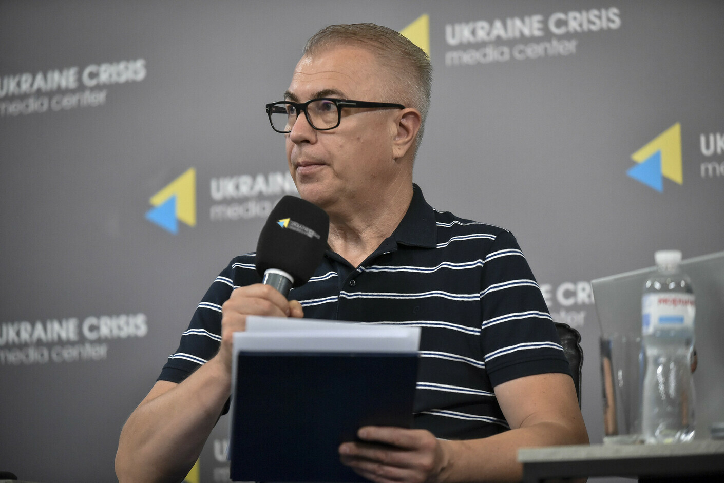 Борис Білий