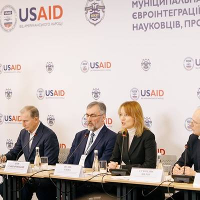 Муніципальна реформа в контексті євроінтеграції України: позиція влади, науковців, профспілок та громадськості: Тези доповідей Шостої щорічної всеукраїнської науково-практичної конференції (м. Київ, 23 грудня 2022 р.)