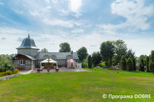 Церква Новомучеників (костел св. Анни ХVІІІ ст), місто Зборів, Зборівської громади