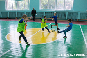 Thumb %d0%93%d1%80%d1%83%d0%bf%d0%b0 %d0%bf%d0%be%d1%87%d0%b0%d1%82%d0%ba%d0%be%d0%b2%d0%be%d1%97 %d0%bf%d1%96%d0%b4%d0%b3%d0%be%d1%82%d0%be%d0%b2%d0%ba%d0%b8 %d0%b7 %d1%84%d1%83%d1%82%d0%b1%d0%be%d0%bb%d1%83  %d0%a1%d0%bd%d0%be%d0%b2%d1%81%d1%8c%d0%ba%d0%b0 %d0%b4%d0%b8%d1%82%d1%8f%d1%87%d0%be %d1%8e%d0%bd%d0%b0%d1%86%d1%8c%d0%ba%d0%b0 %d1%81%d0%bf%d0%be%d1%80%d1%82%d0%b8%d0%b2%d0%bd%d0%b0 %d1%88%d0%ba%d0%be%d0%bb%d0%b0  %d0%a1%d0%bd%d0%be%d0%b2%d1%81%d1%8c%d0%ba%d0%b0 %d0%a2%d0%93  57 