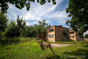 Руйнування будівель внаслідок обстрілів, селище Рогань, Роганська громада