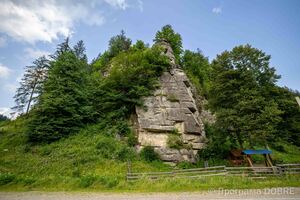 Геологічна пам’ятка природи місцевого значення Кам’яна багачка, Усть-Путильська громада