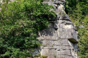 Геологічна пам’ятка природи місцевого значення Кам’яна багачка, Усть-Путильська громада