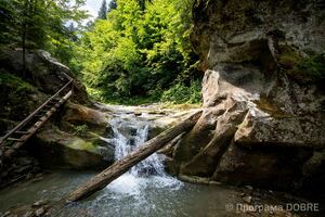 Смугарські водоспади, Усть-Путильська громада
