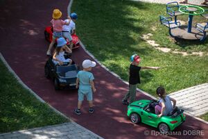 Ігровий майданчик на території дитячого садочка «Сонечко», облаштований за підтримки Програми USAID DOBRE, Шумська громада