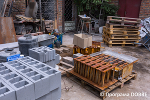 Thumb %d0%9f%d1%96%d0%b4%d0%bf%d1%80%d0%b8%d1%94%d0%bc%d1%81%d1%82%d0%b2%d0%be %d0%b7 %d0%b2%d0%b8%d0%b3%d0%be%d1%82%d0%be%d0%b2%d0%bb%d0%b5%d0%bd%d0%bd%d1%8f %d1%82%d1%80%d0%be%d1%82%d1%83%d0%b0%d1%80%d0%bd%d0%be%d1%97 %d0%bf%d0%bb%d0%b8%d1%82%d0%ba%d0%b8 %d1%82%d0%b0 %d1%86%d0%b5%d0%b3%d0%bb%d0%b8  %d0%93%d0%b0%d0%bb%d0%b8%d1%86%d0%b8%d0%bd%d1%96%d0%b2%d1%81%d1%8c%d0%ba%d0%b0 %d0%b3%d1%80%d0%be%d0%bc%d0%b0%d0%b4%d0%b0  13 